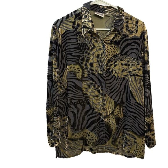 Chico's 1 Size M Shirt Top Black Animal Print Button Down Velvet Sheer Burnout - Picture 2 of 4